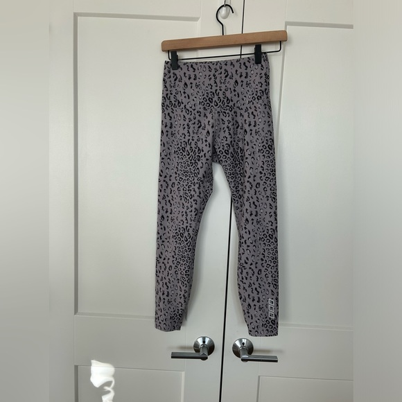 Lorna Jane leggings - Picture 1 of 5